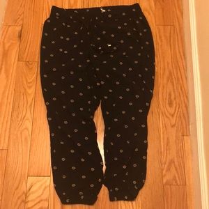 Old Navy drawstring jogger pants